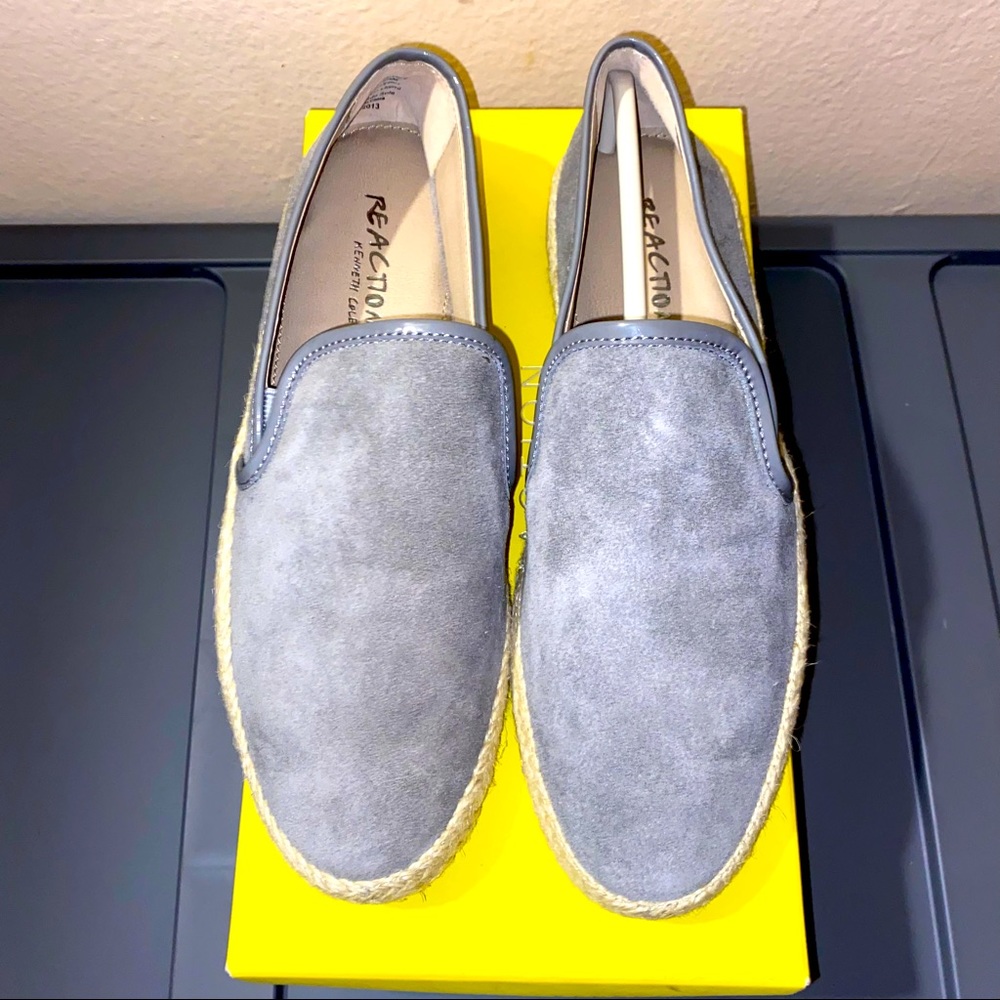 Kenneth Cole Reaction Gray Espadrille Flats
